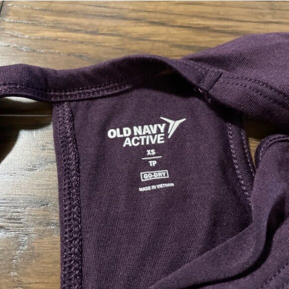 Old Navy Active tank top keyhole twist open back purple size XS - Picture 6 of 11
